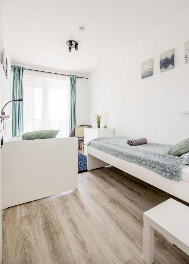 Apartamento Modern Riverside With Free Parking