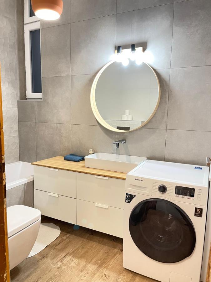 Dream Romance Residency - Finnish Sauna Apartment *