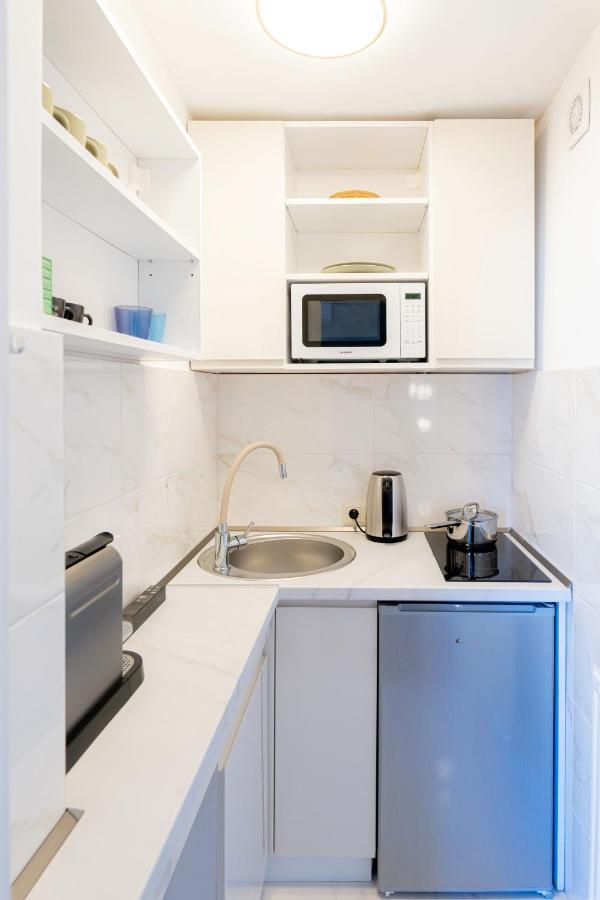 Lägenhet Ujbuda Rest With Air Condition And Balcony Budapest