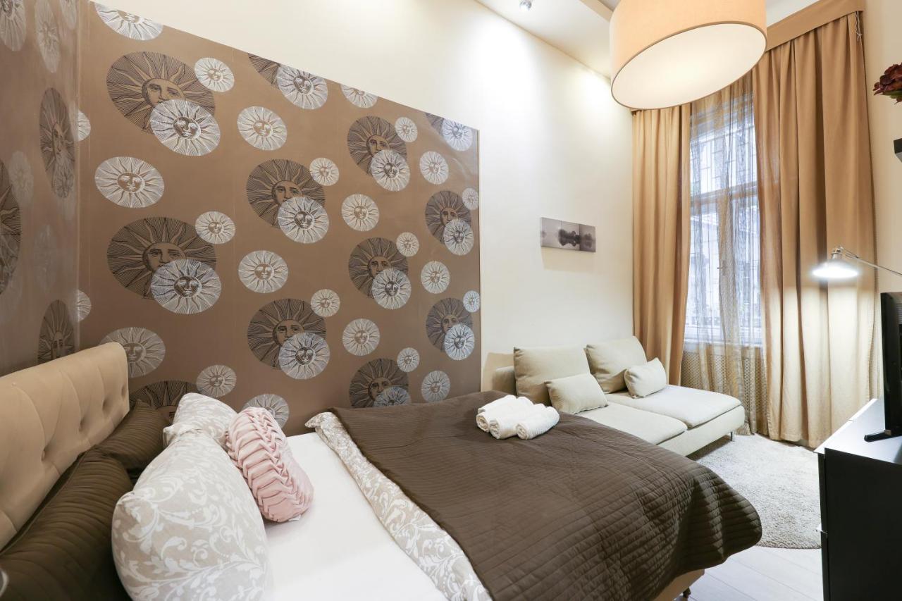 Deluxe With 4bedrm 2 Bathrm Appartement *