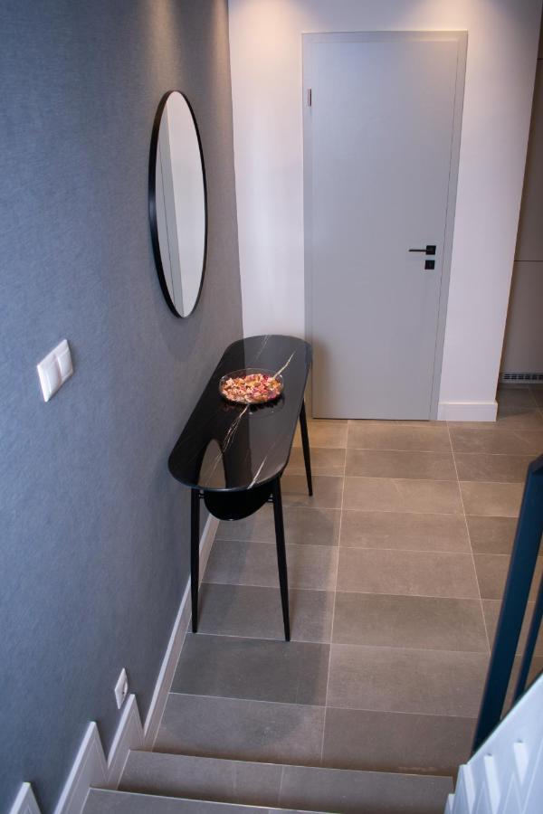 Luxury Cozy 2 Bdr Downtown Apt.5