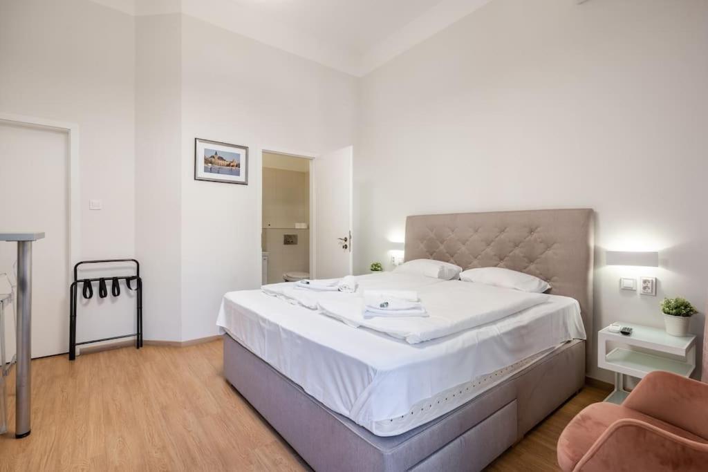 Klauzal Garden Apartments-studio K22 Apartman Budapest