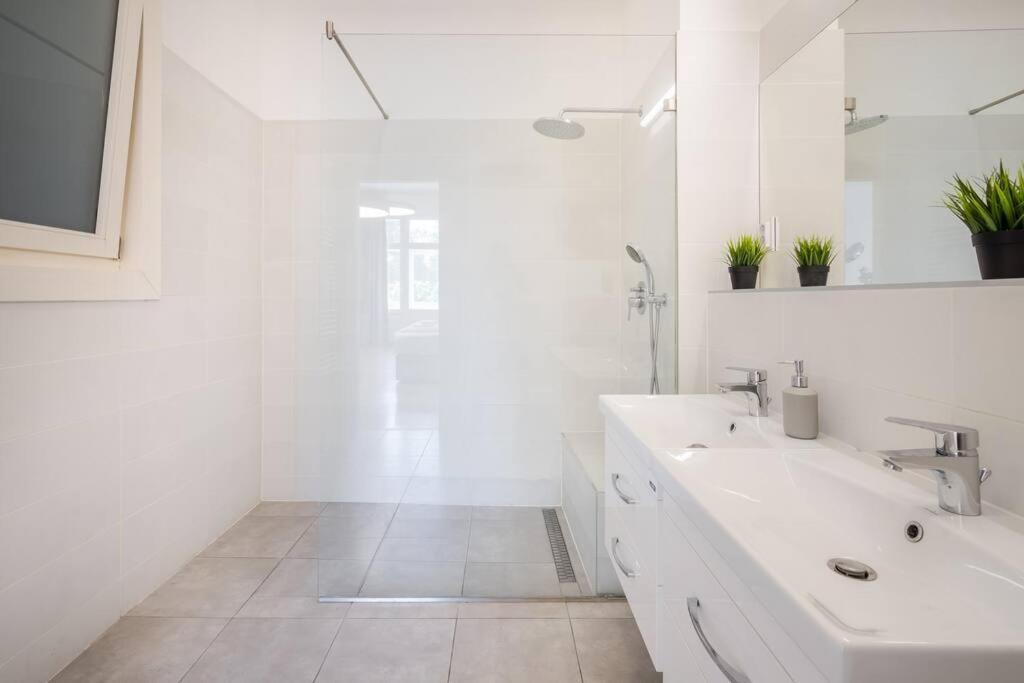 Klauzal Garden Apartment Budapest