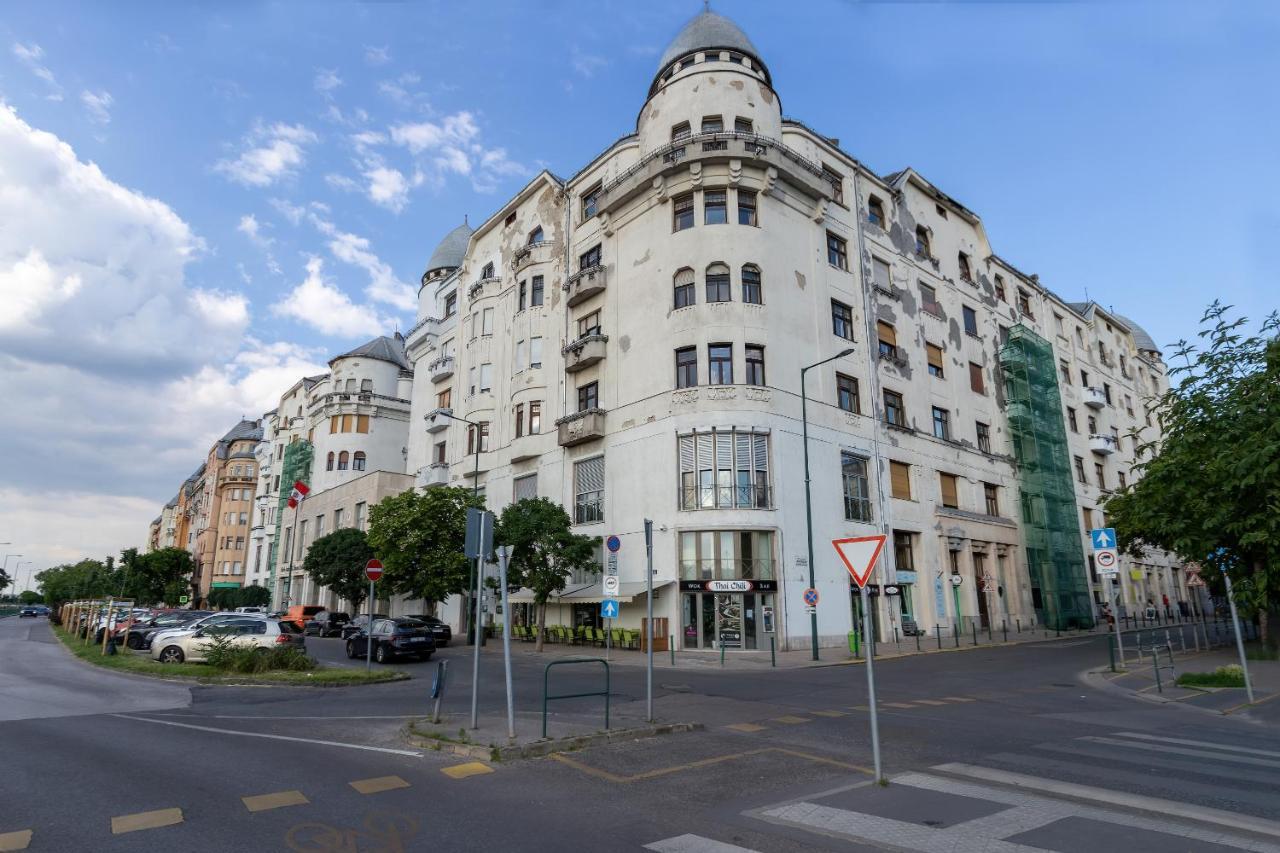 Gde Jaszai Panorama Apartment *