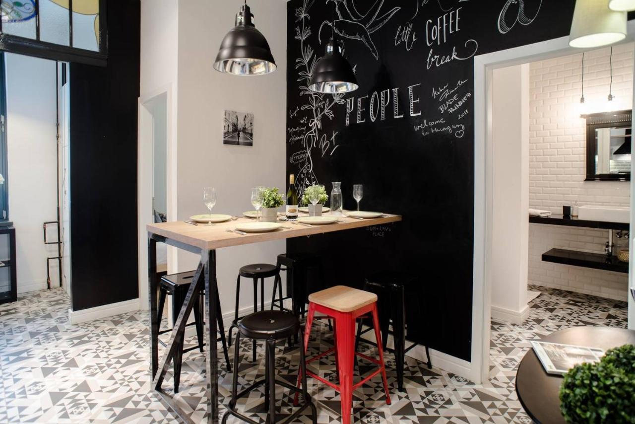 Stunning New Near Basilica Appartement Boedapest