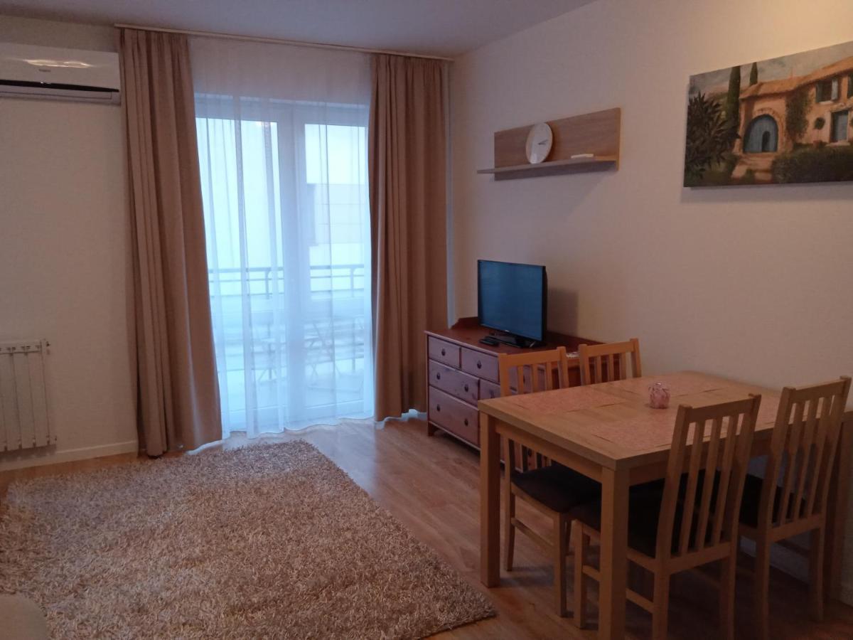 Mendez Lakas Budapest