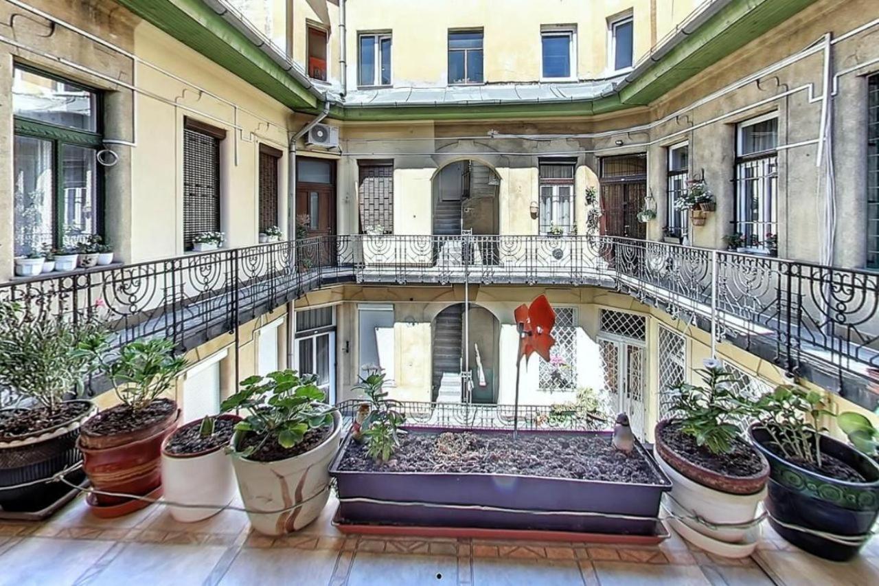 Cute In Center. Capsule Apartment! Apartment