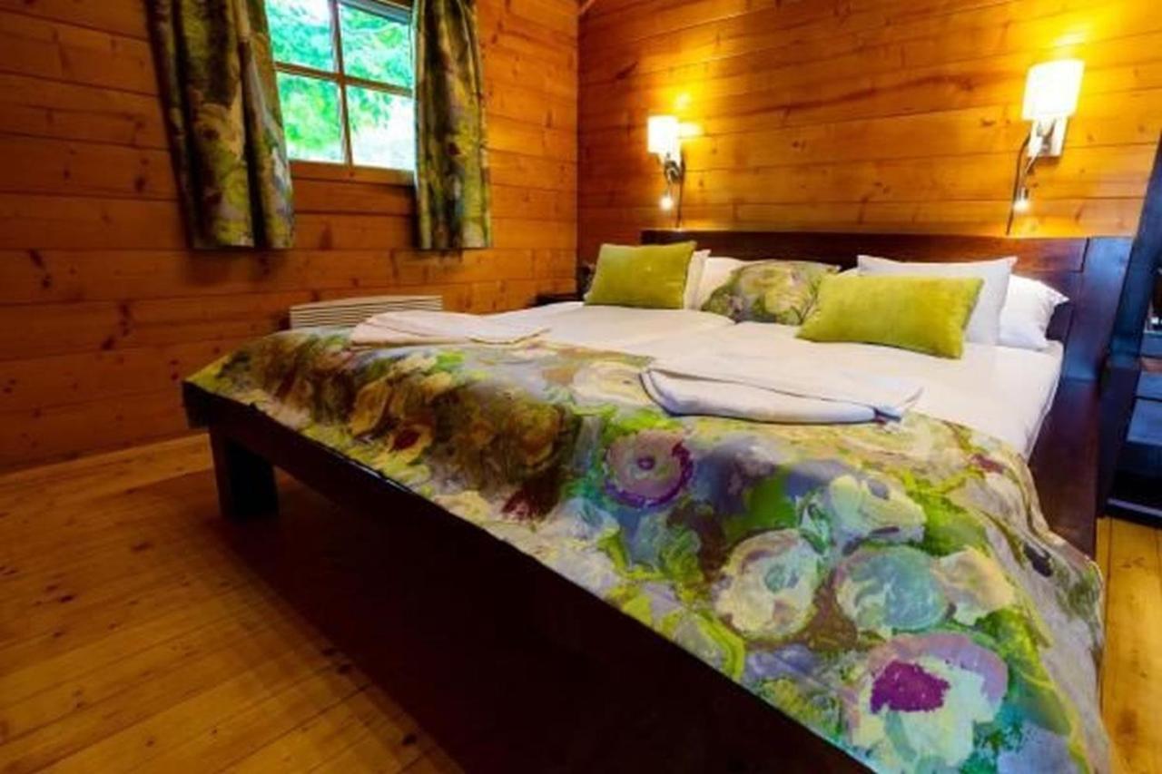 Petnehazy Hotel