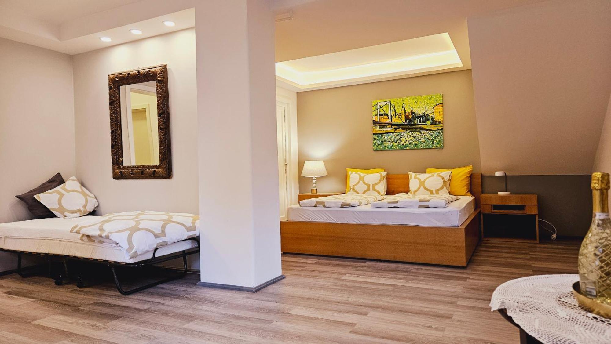 Budasmile At Buda Castle - Aircon & Free Parking Apartamento