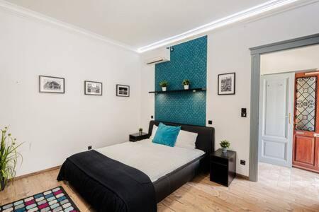 Apartment In The Center