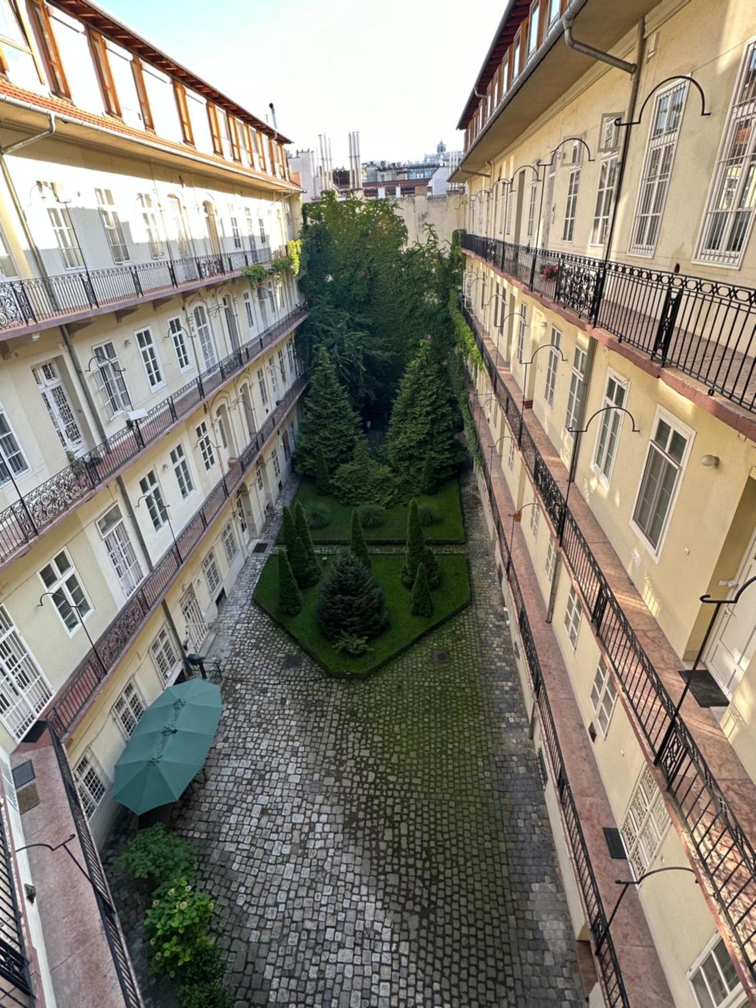 Apartament Marton's *