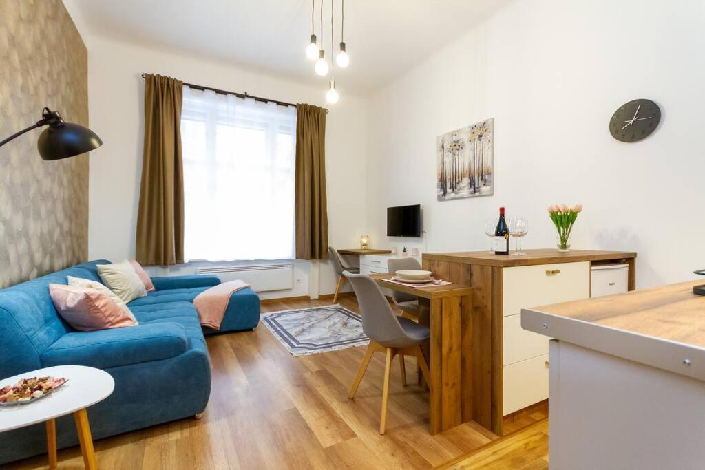 Apartamento Luxe Haven On Lonyay By Newave