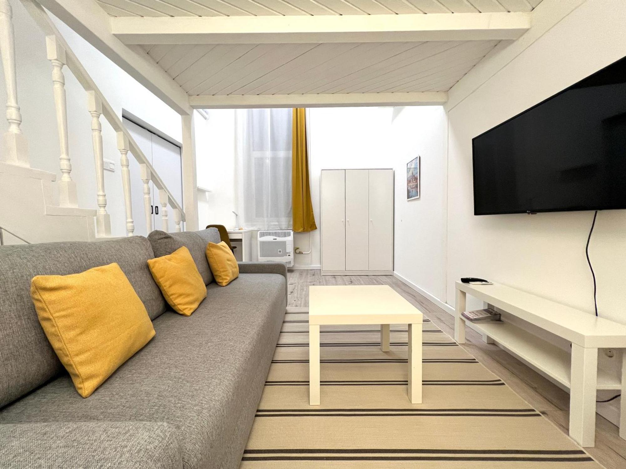 Better Than Baross4 * Budapest