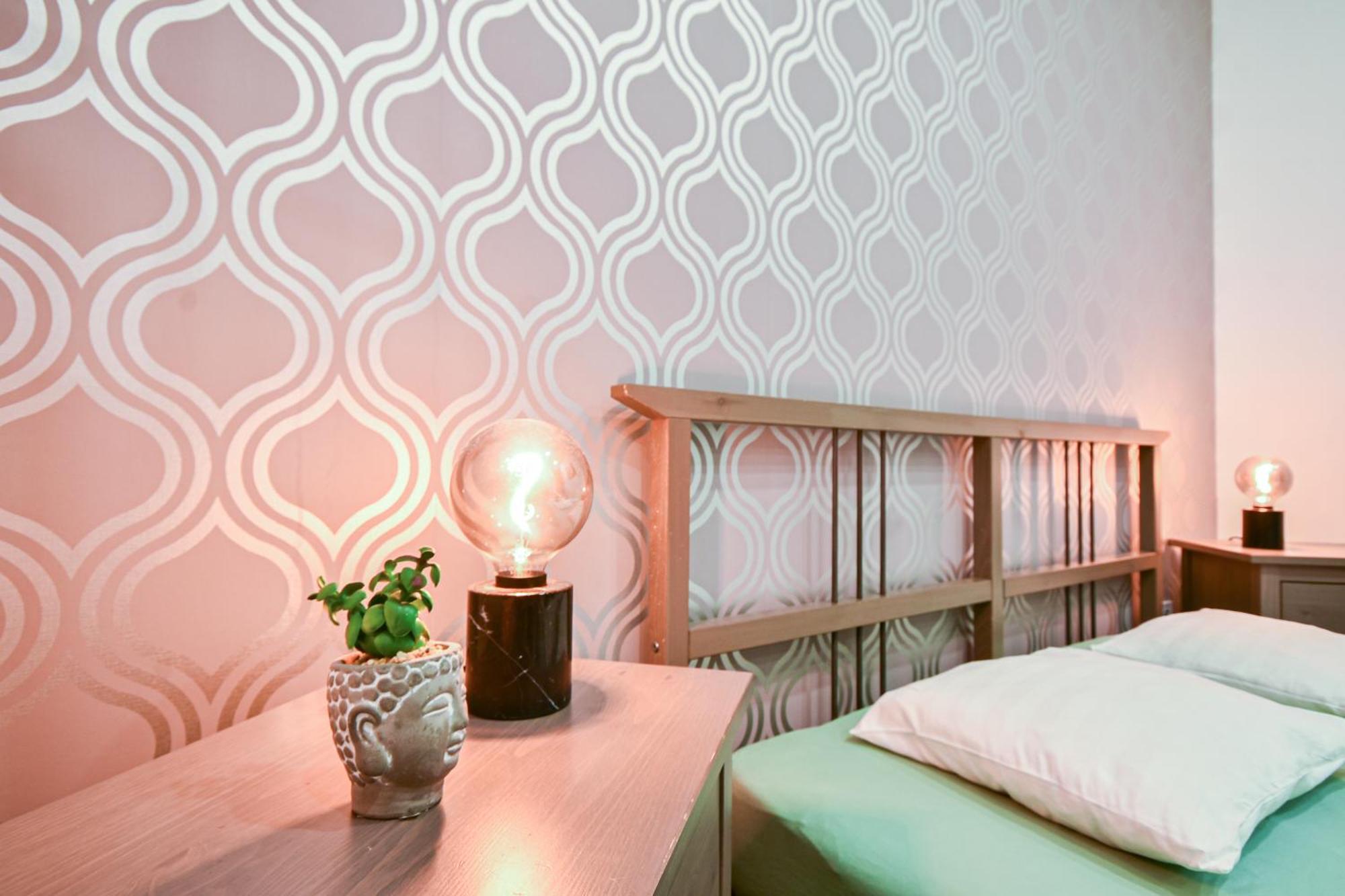 Peaceful Soho Apartment