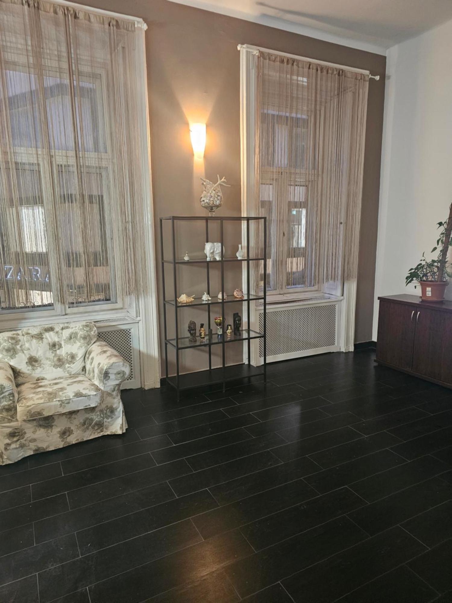 Mirella Apartman