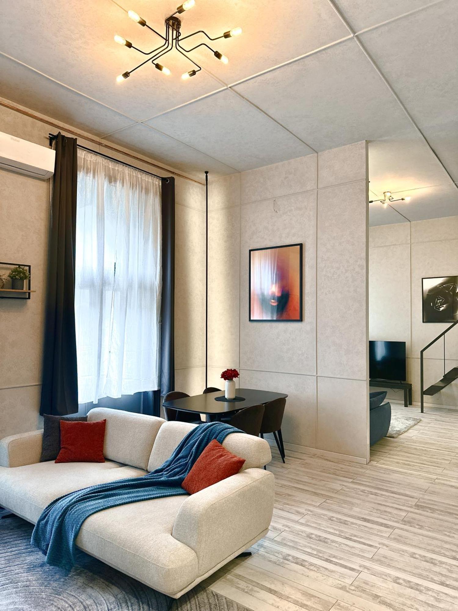 Apartment Izabella Downtown Delight