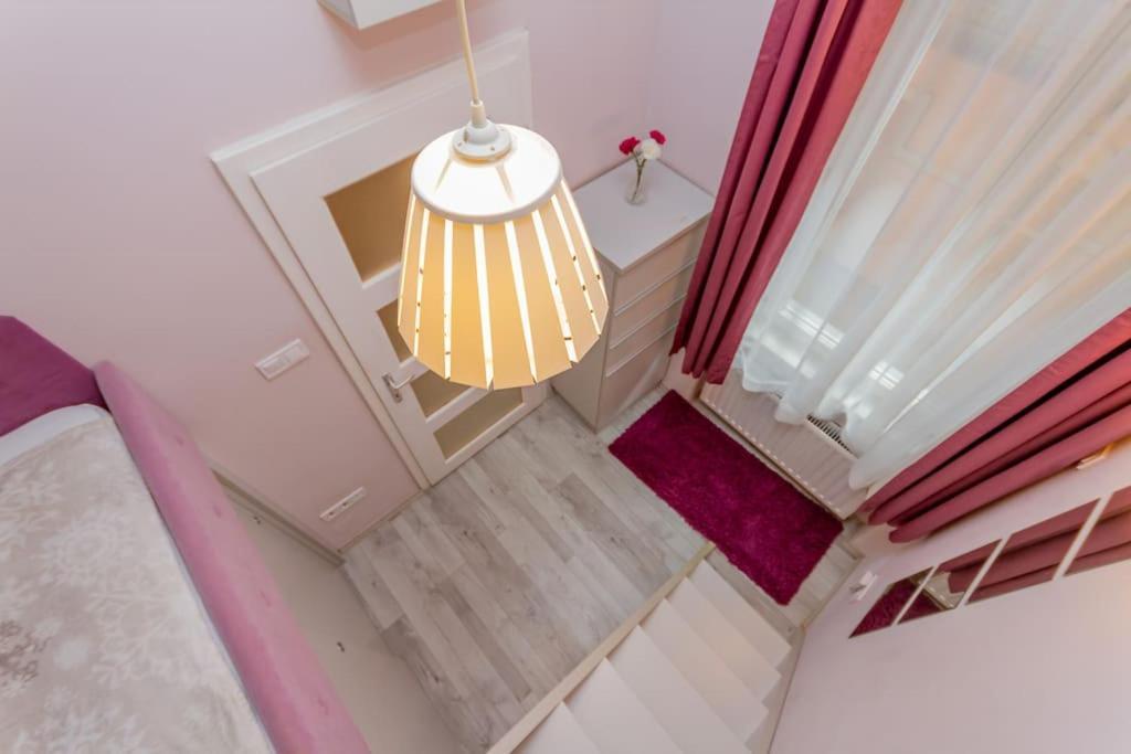 Soho Heartbeat Hideaway By Nw