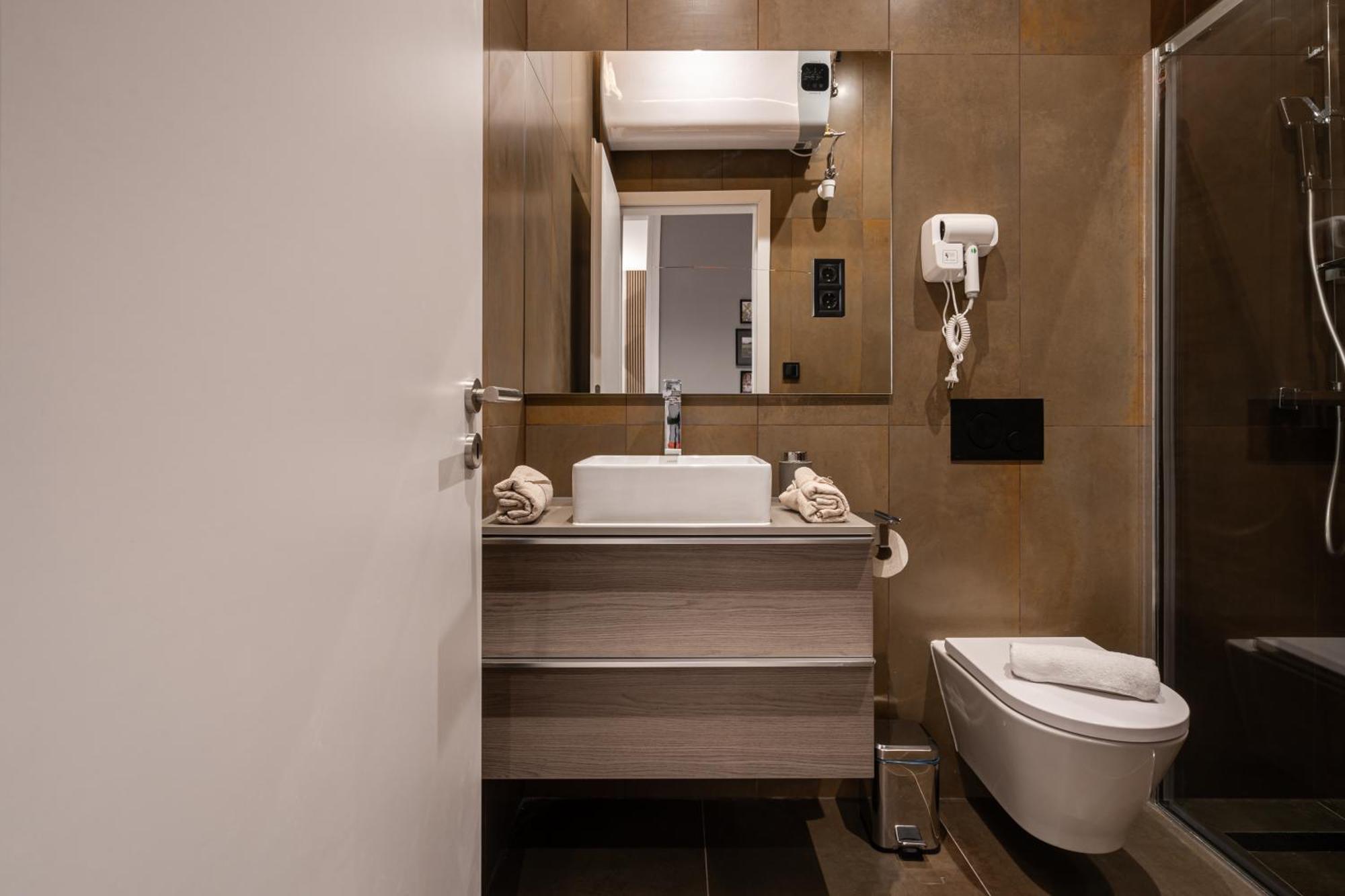 N5 , Boutique Apartments, Location By Bqa Apartment *