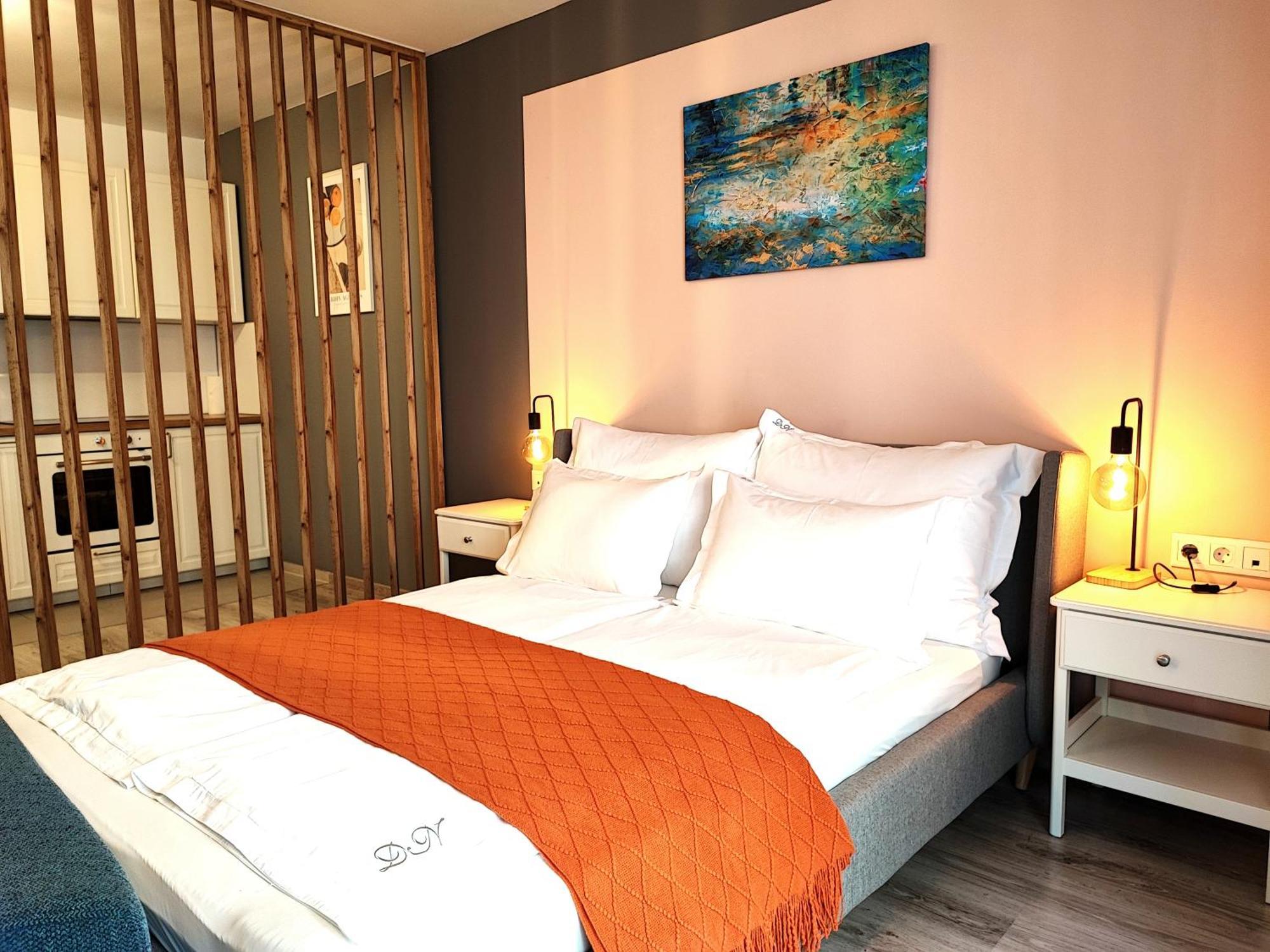 Dn Rose Apartmant