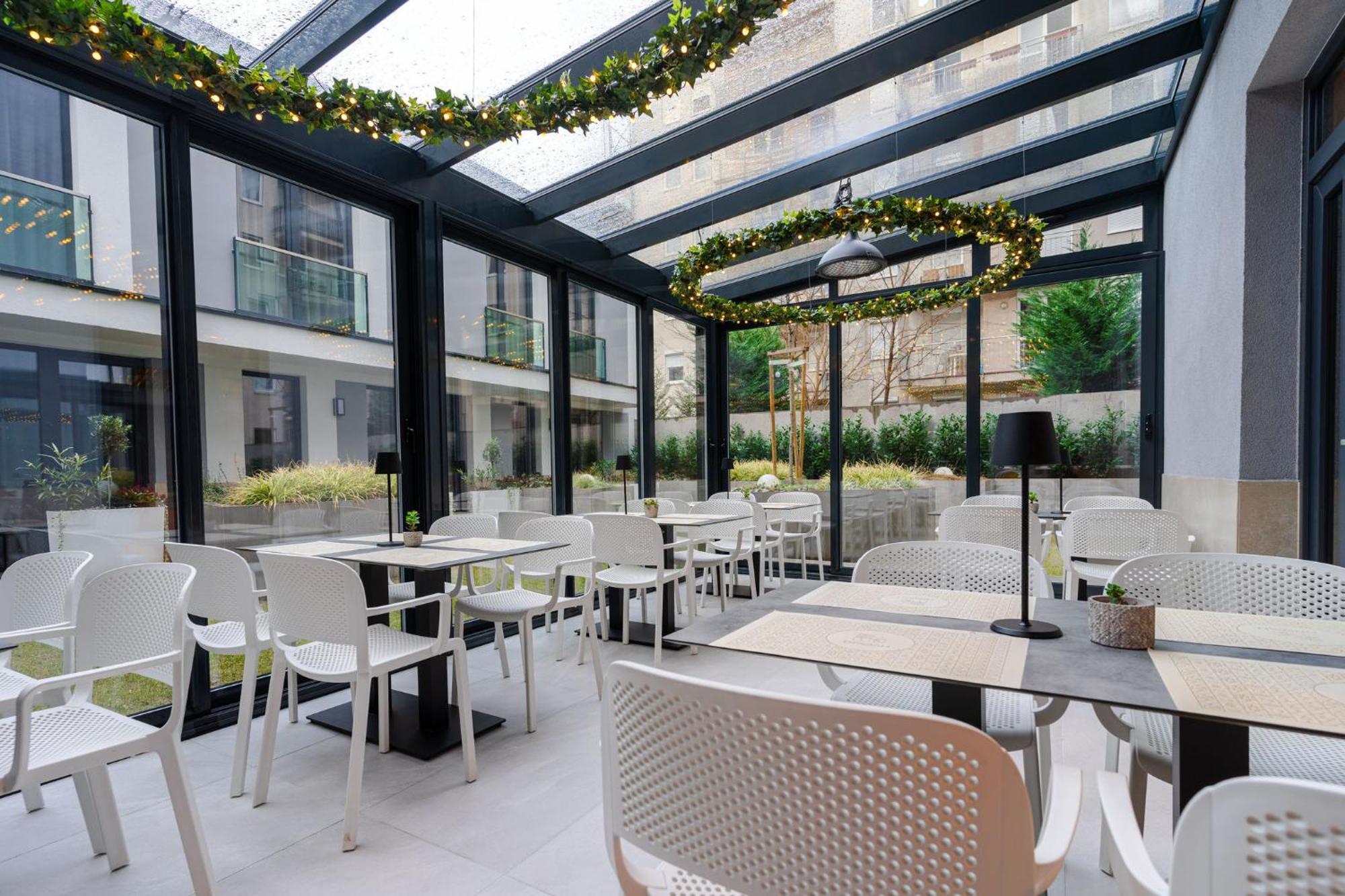 Hotel Onyx Luxury 4*