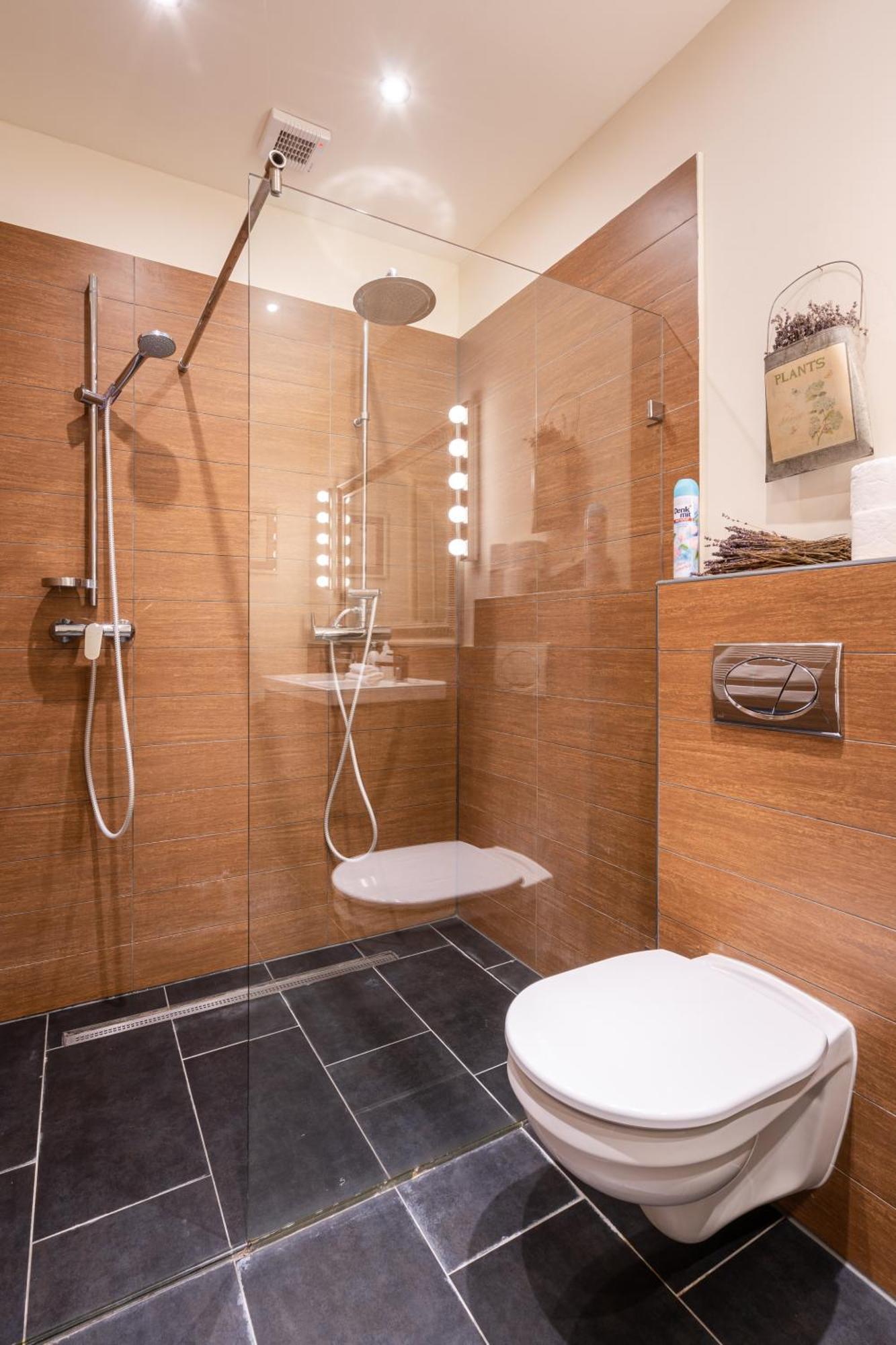 Apartman Paulay Deluxe 2 *