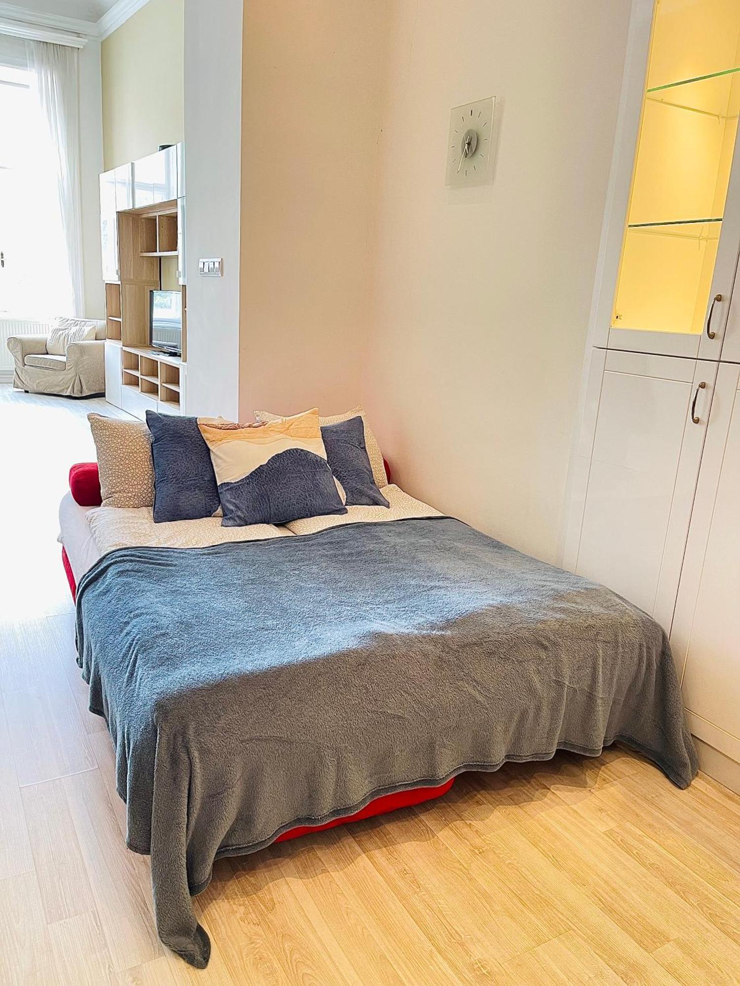 Apartment Spacious Riverside Residency - Magnificent View