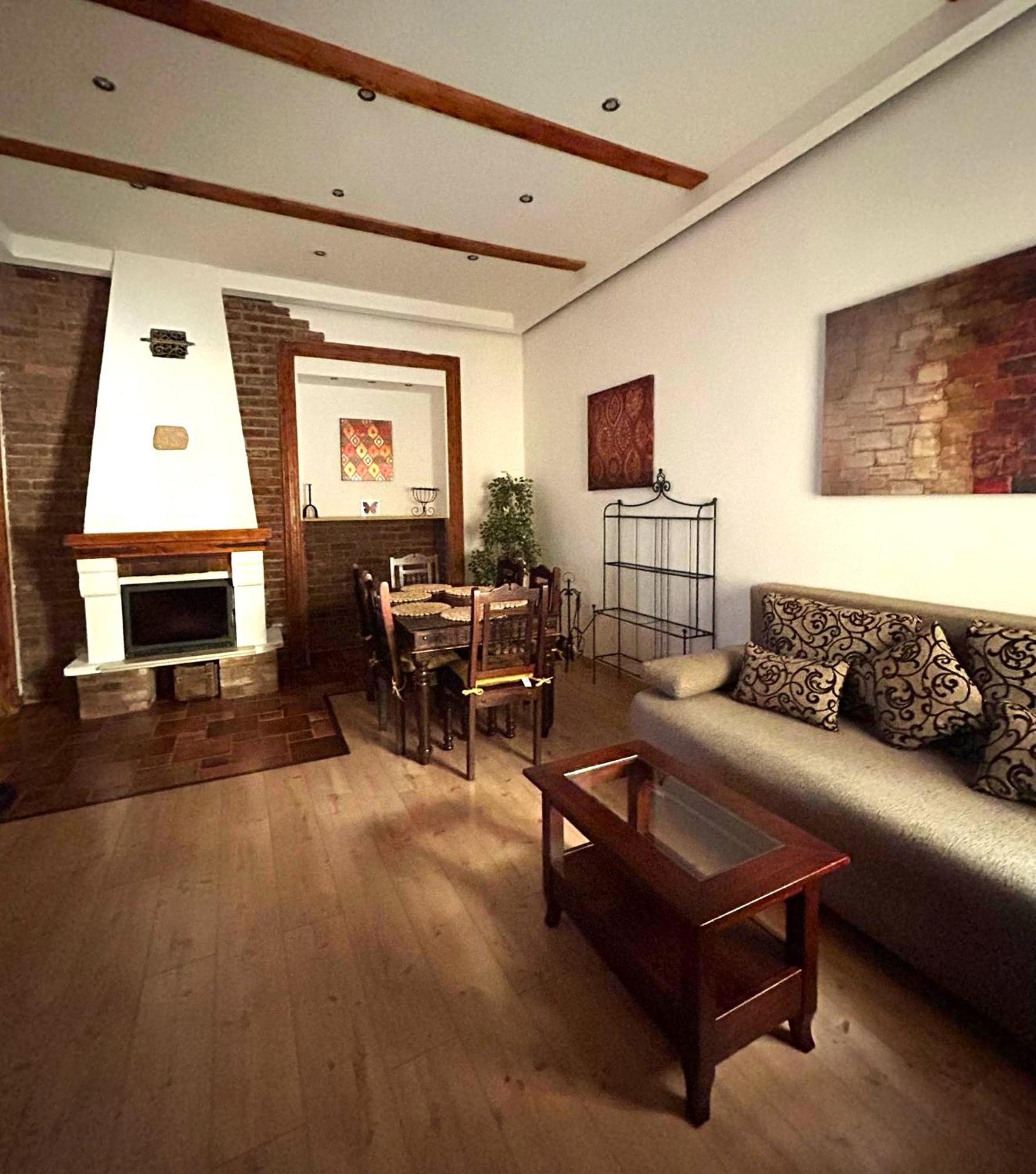 Rustic In The Jewish Quarter Apartman *