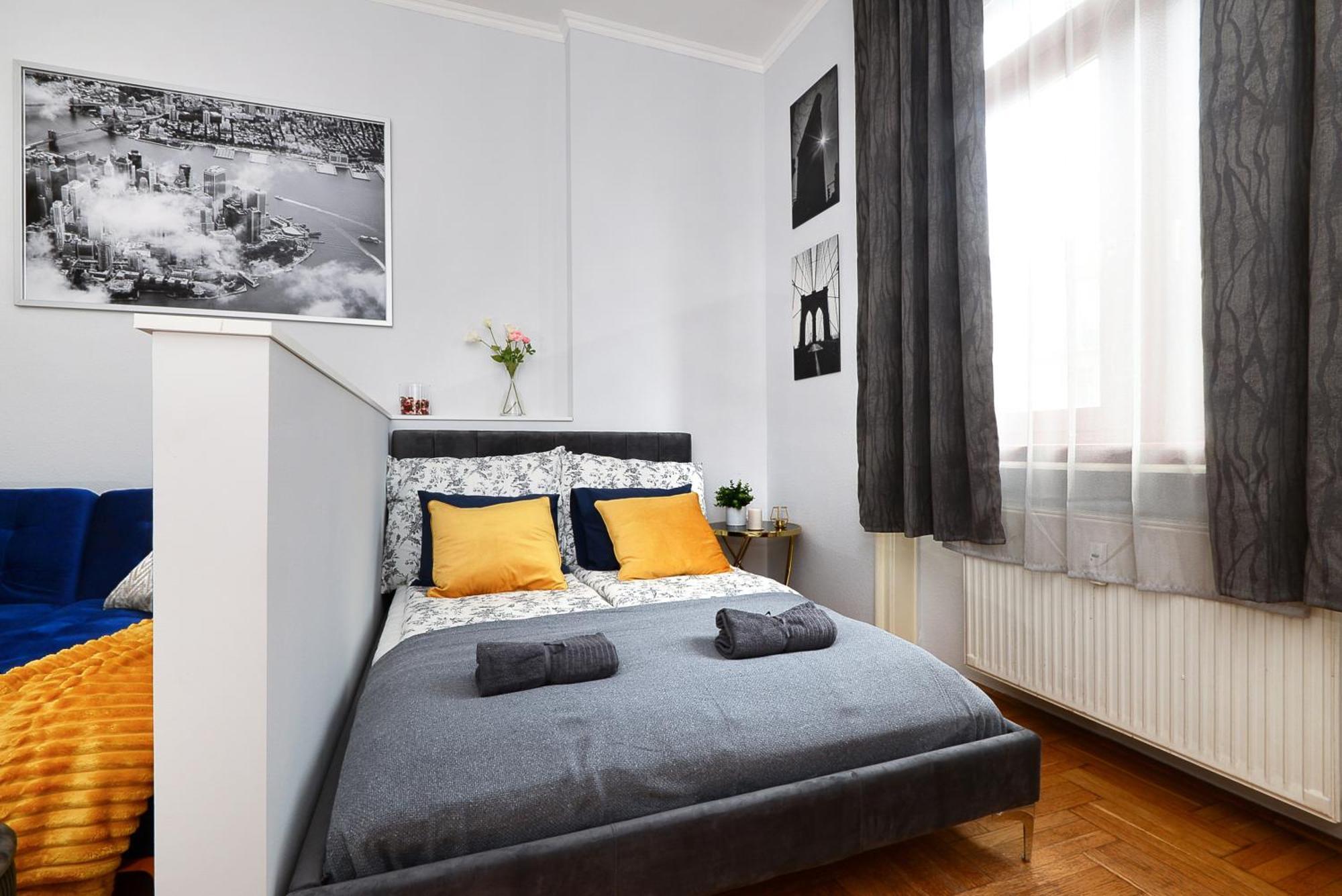 Luxury R162 Apartamento