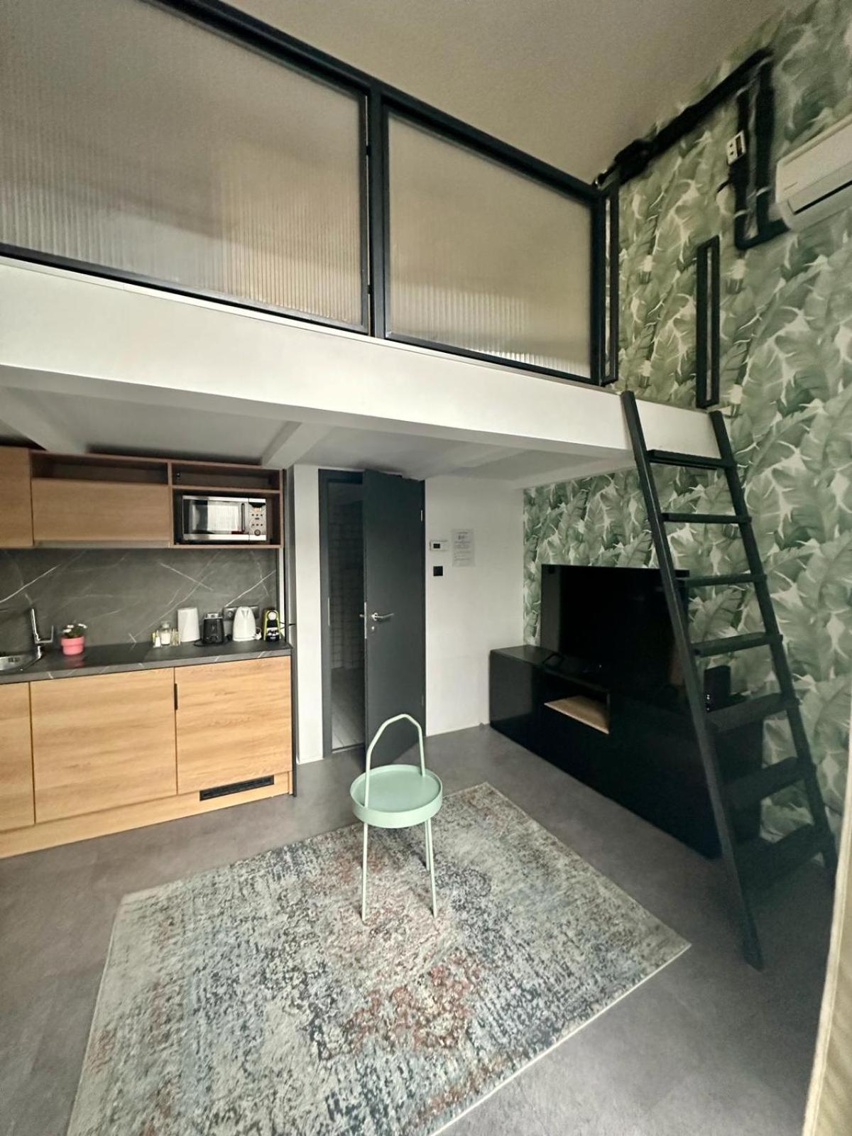 Design Gallery Inbp08 Studio Apartment *