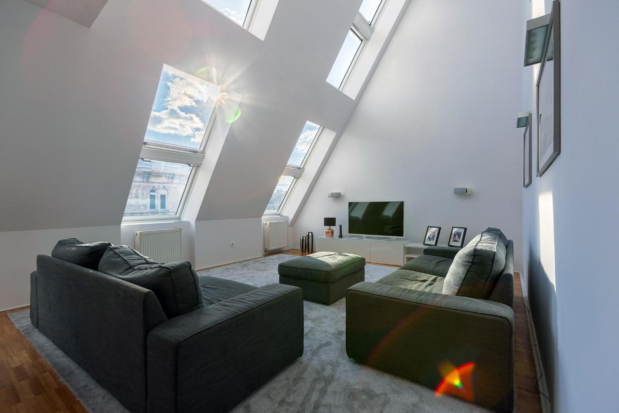 Apartment Modern Penthouse Private Terrace Jacuzzi *