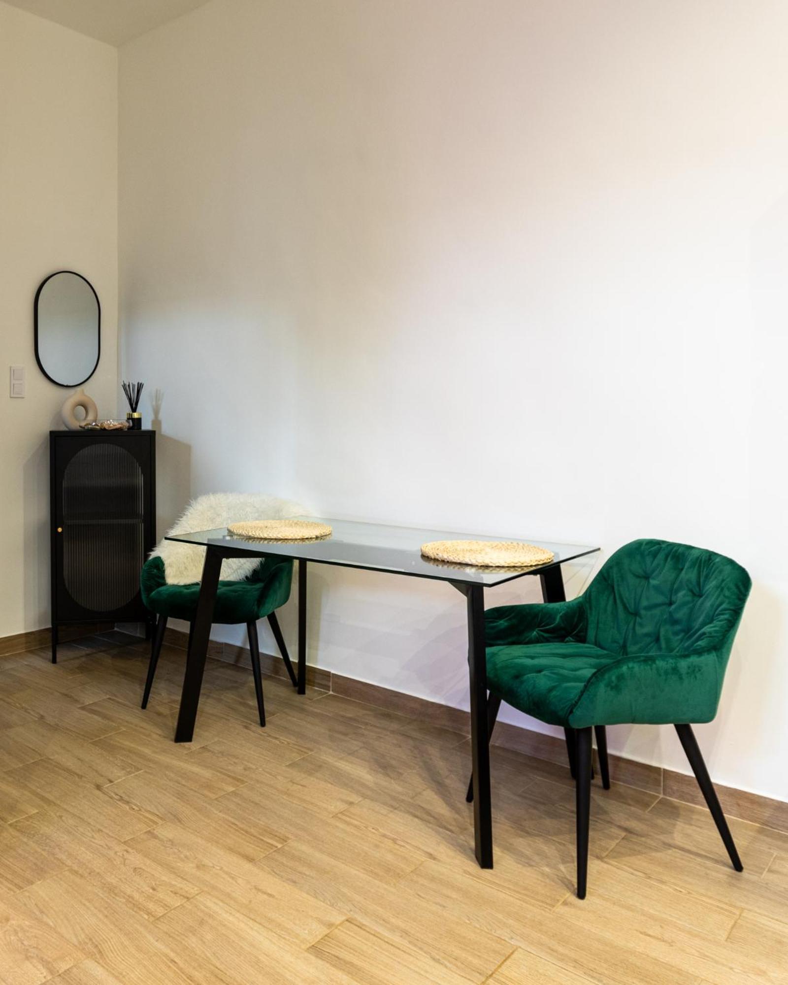 Lägenhet Devai With Free Netflix Near The Westend City Center *