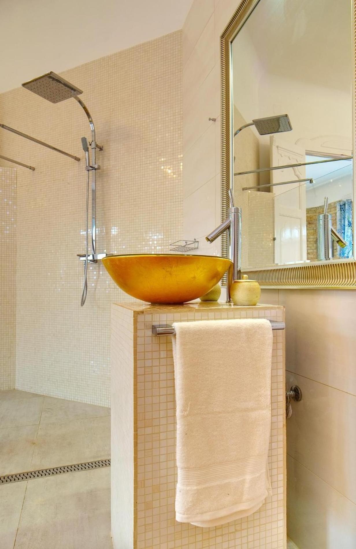 Amazing View Designer With Sauna And Jacuzzi 3 Min To Opera House Appartement *