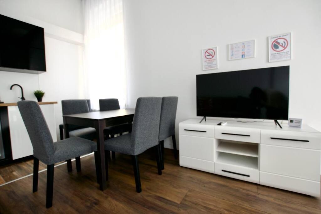 Standard By Hi5- Bajcsy 63 Apartment *