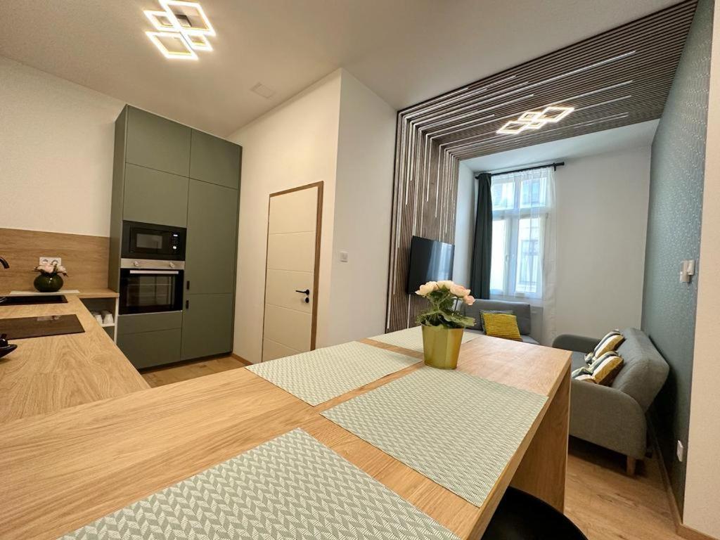 At Gozsdu Courtyard #partyzone #downtown #freeparking Appartement