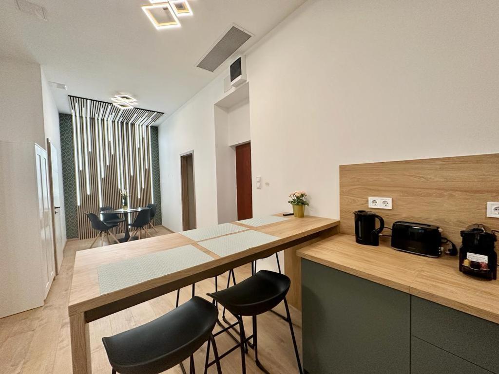At Gozsdu Courtyard #partyzone #downtown #freeparking Appartement