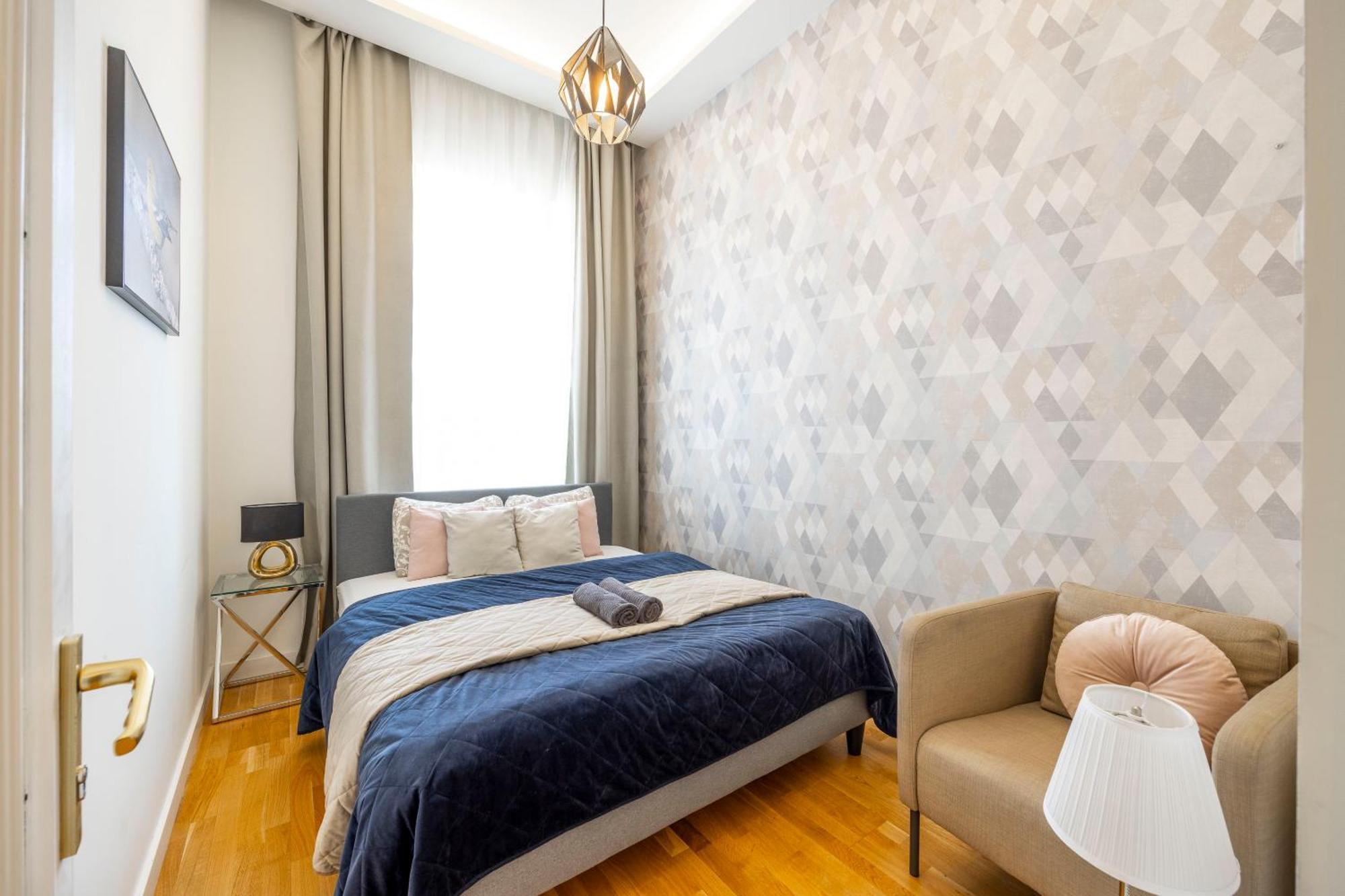 Apartment Luxury Quentin 3 Bedrm, 2 Bathrm Budapest