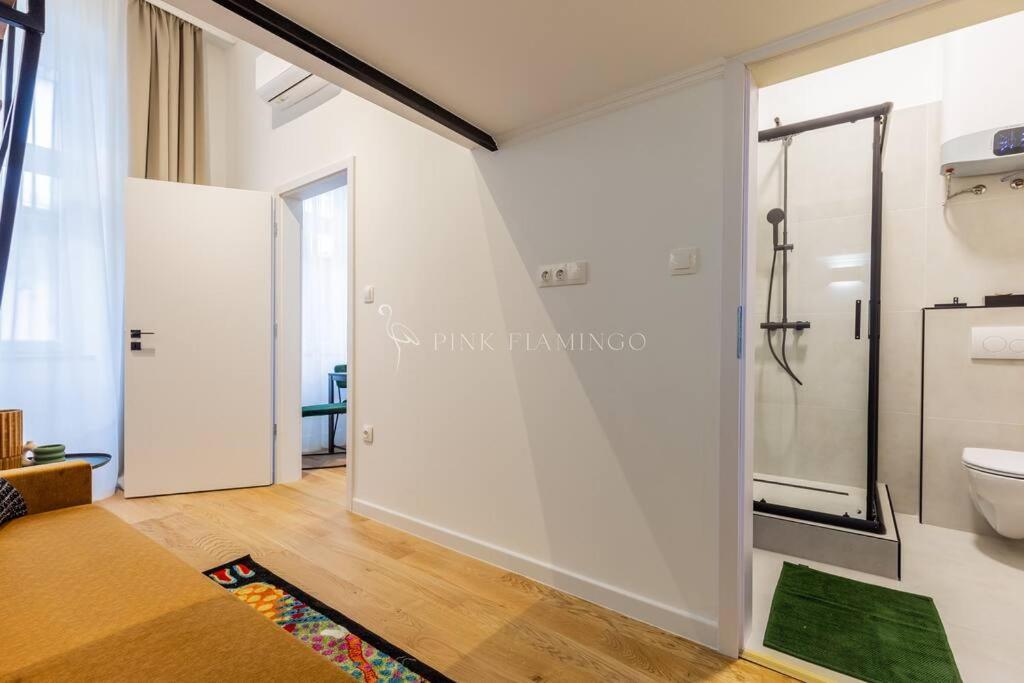 Elegant Near Hungarian Museum By Pink Flamingo Apartman