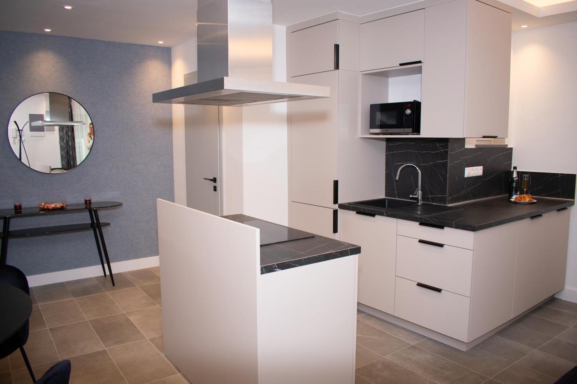 Luxury Cozy 2 Bdr Downtown Apt.5 Budapest