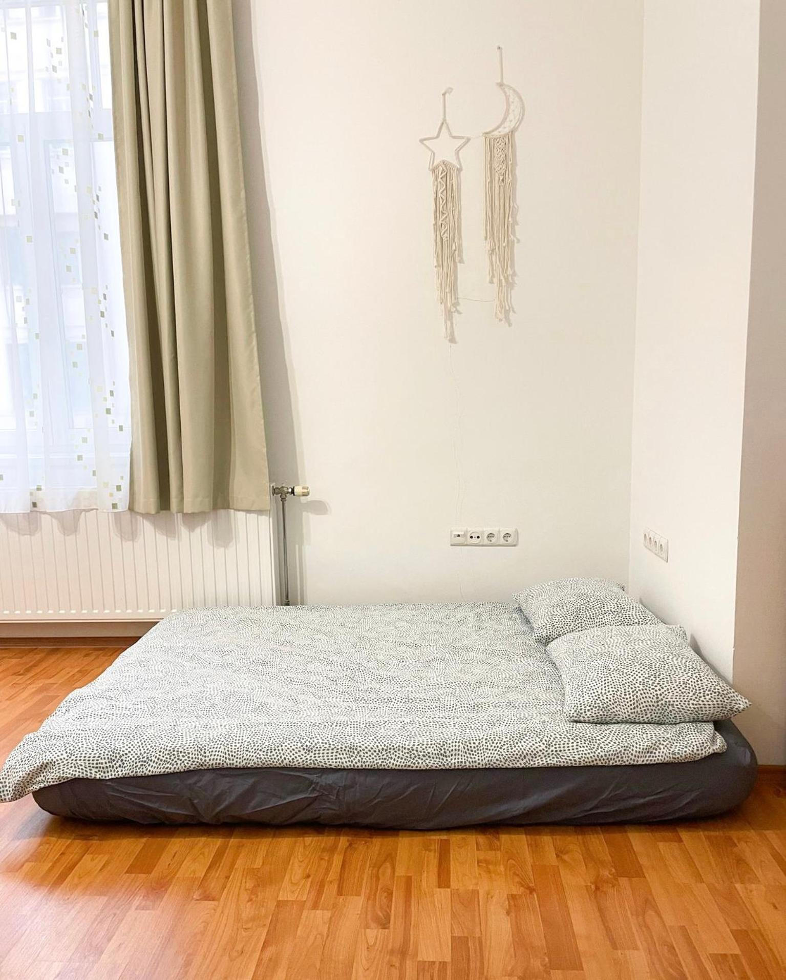 Majestic Residency - 3 Bedrooms Apartment *