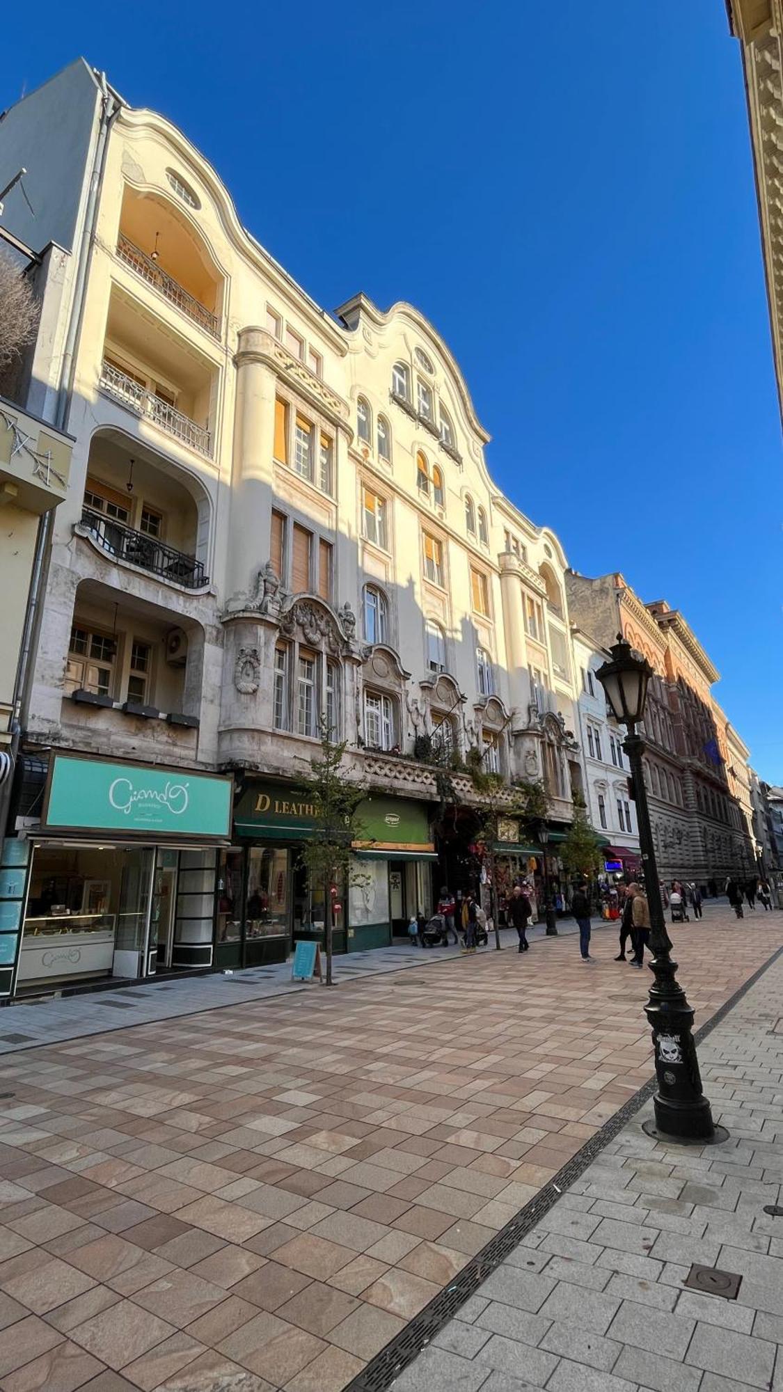 Apartamento Mirage Váci Street *