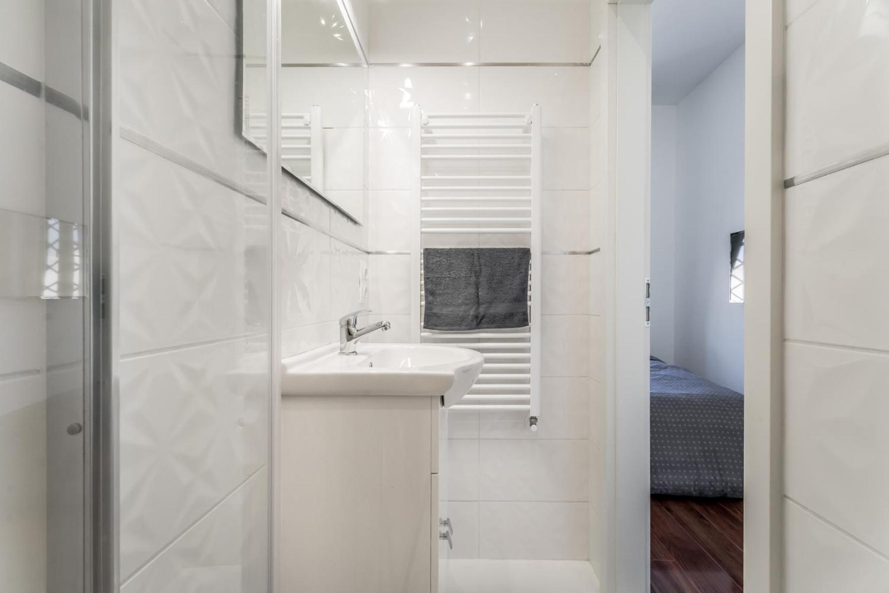 Opera Luxury Apartment