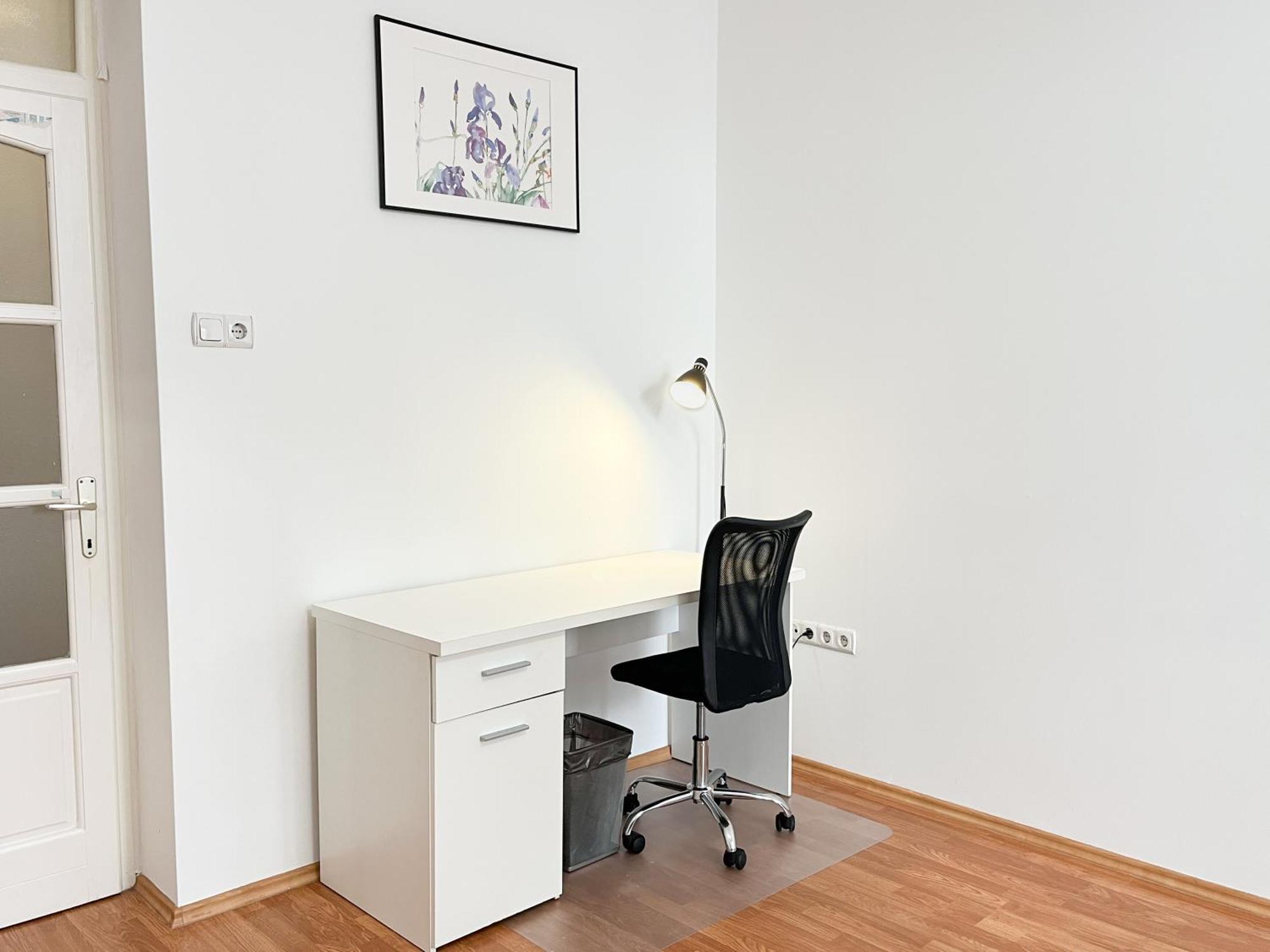 Majestic Residency - 3 Bedrooms Apartment