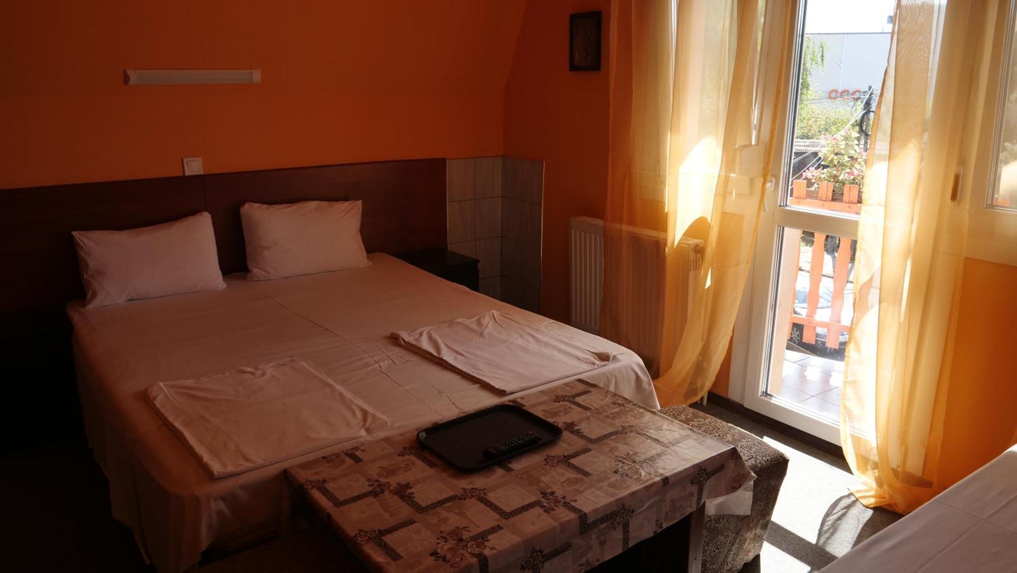 Hotel Attila Y Restaurante