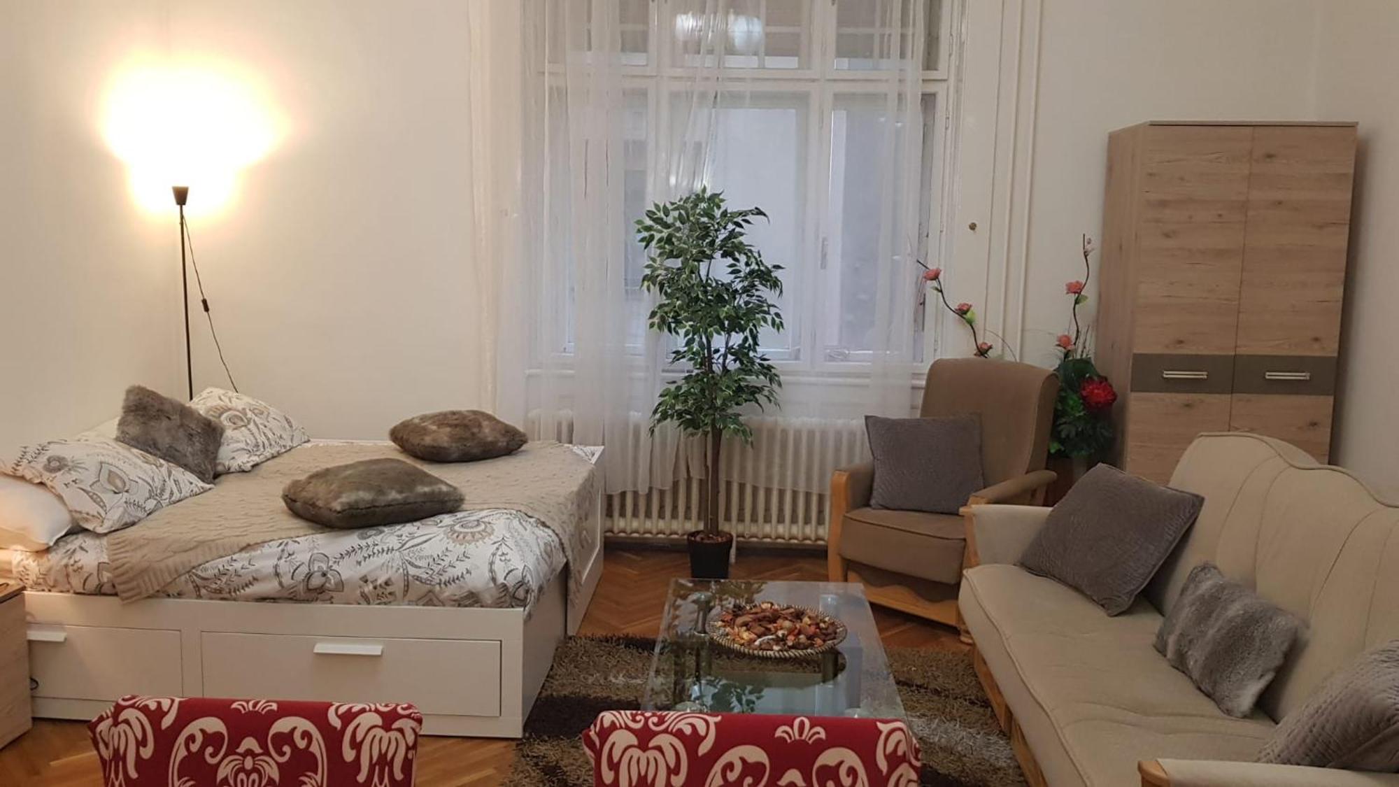 River Center Appartement *