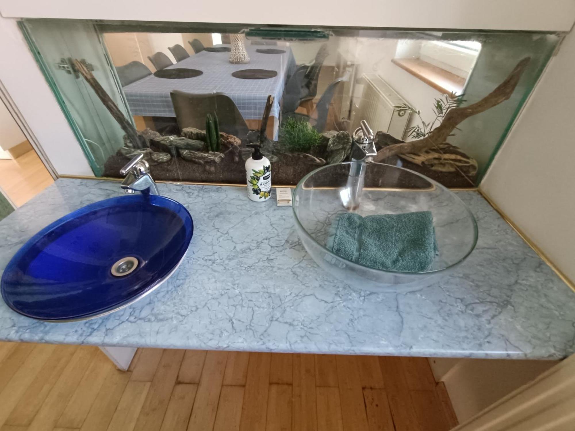 Center Penthouse - Huge Terrace And Free Parking - Tram/metro - Ac