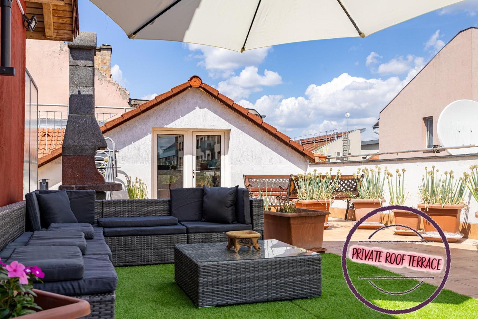 Center Penthouse - Huge Terrace And Free Parking - Tram/metro - Ac *