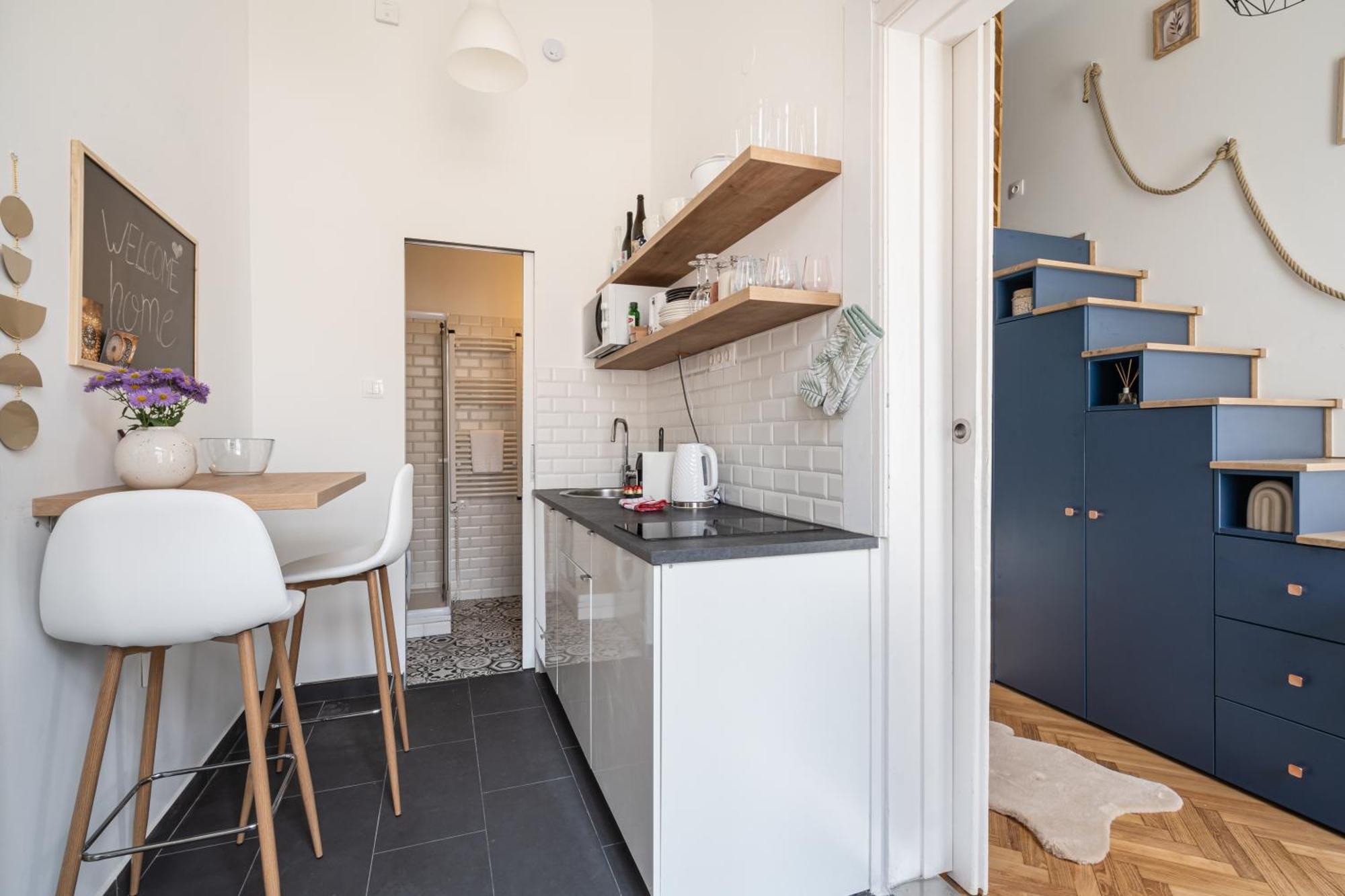 Apartment Solar System With Gallery *