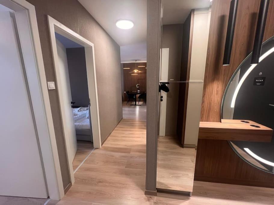 Karzo Lk 206 Apartament *