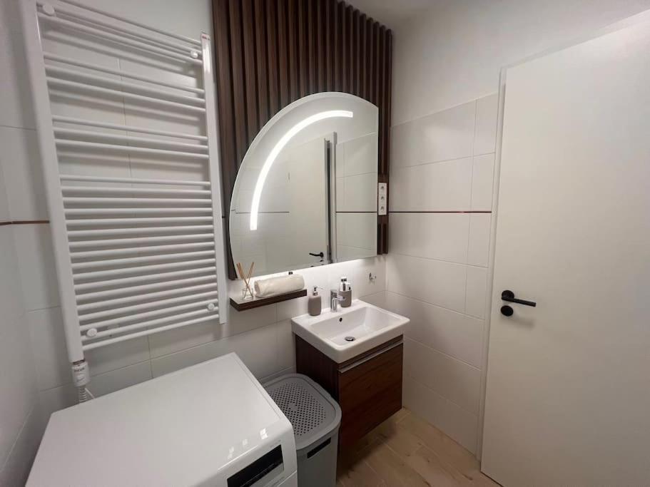 Karzo Lk 206 Apartament