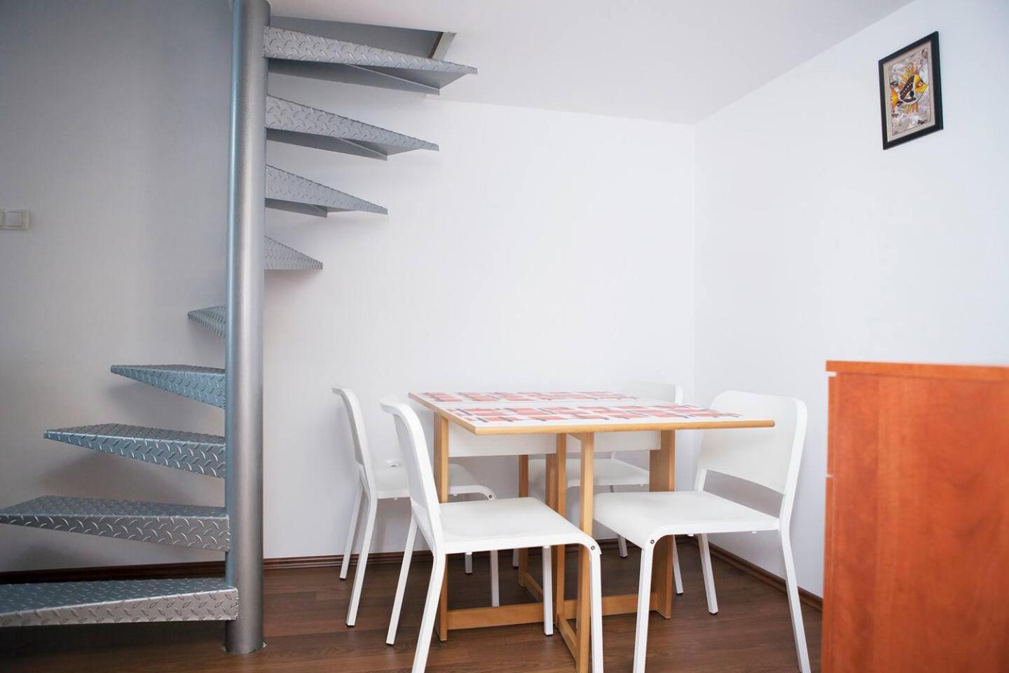 Appartement Downtown Csengery 10